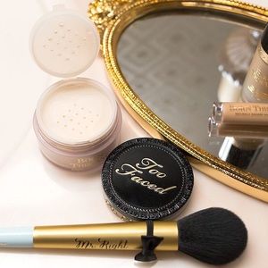 Too Faced Born this Way Setting Powder