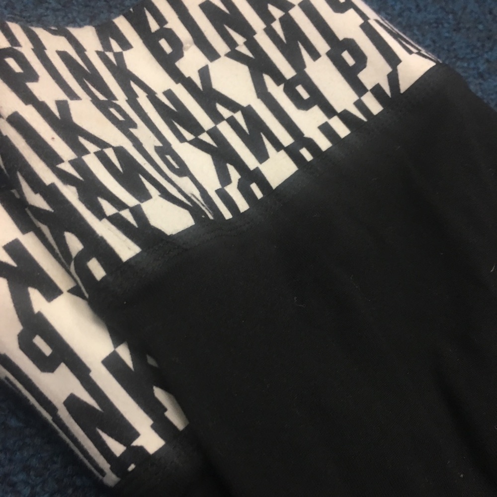 Victoria’s Secret ultimate leggings