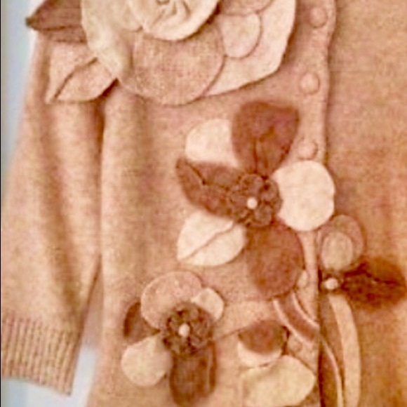 Anthropologie 100% wool very rare!!!!! Size s - Picture 2 of 2