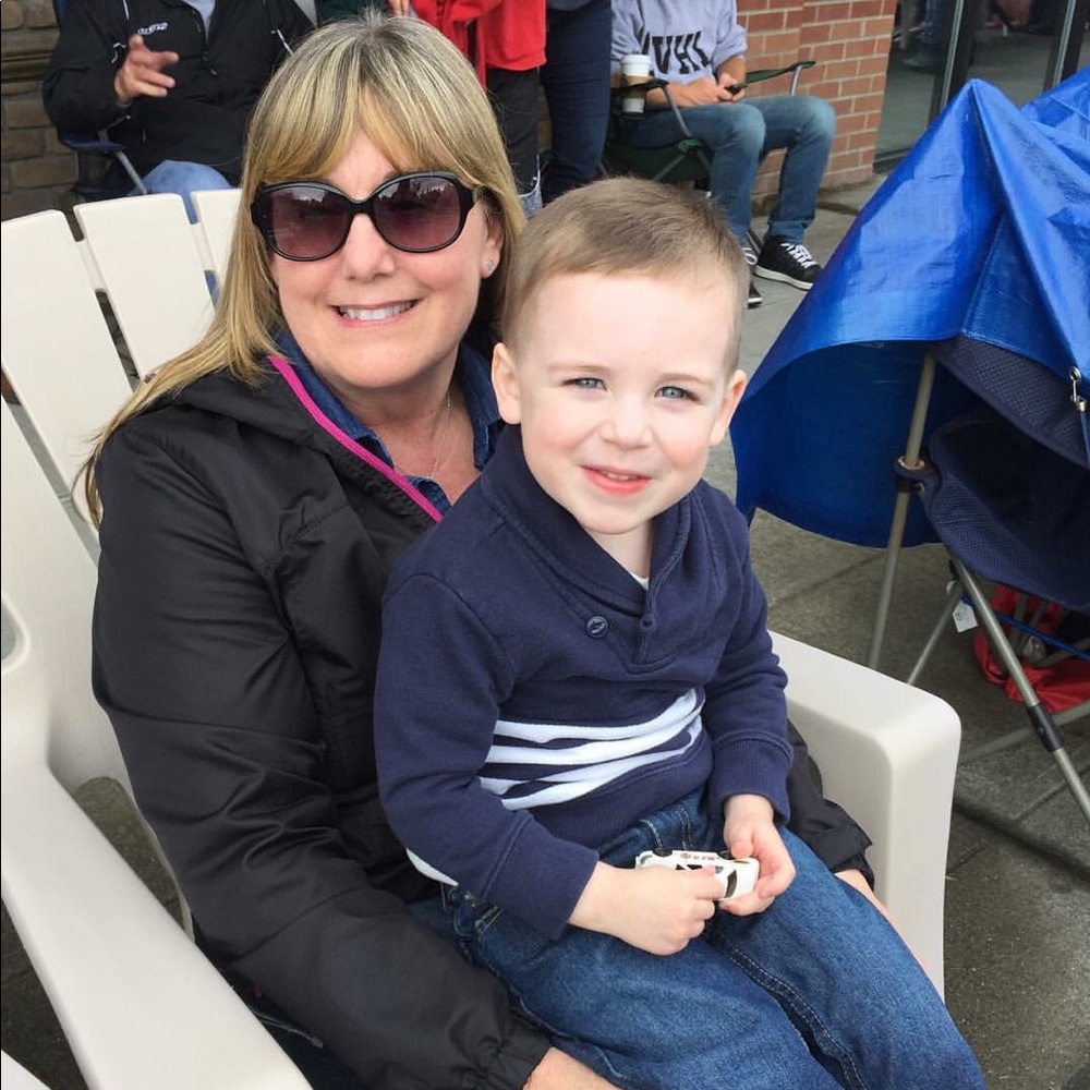 Meet your Posher, Darcy