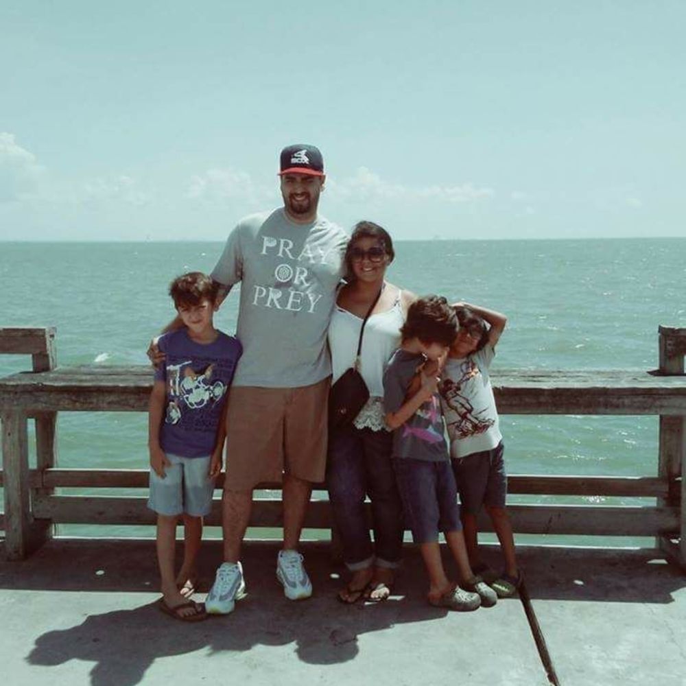 Meet your Posher, Seanzo