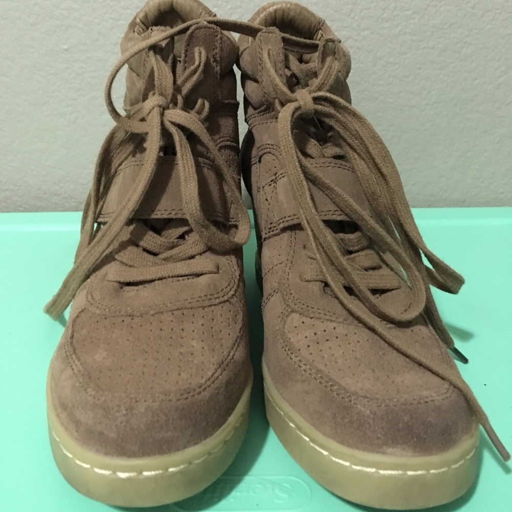 Wedges - Picture 5 of 8