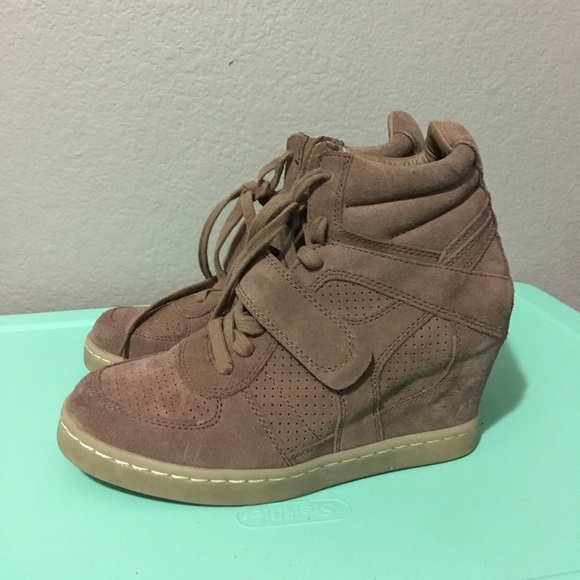 Wedges - Picture 4 of 8