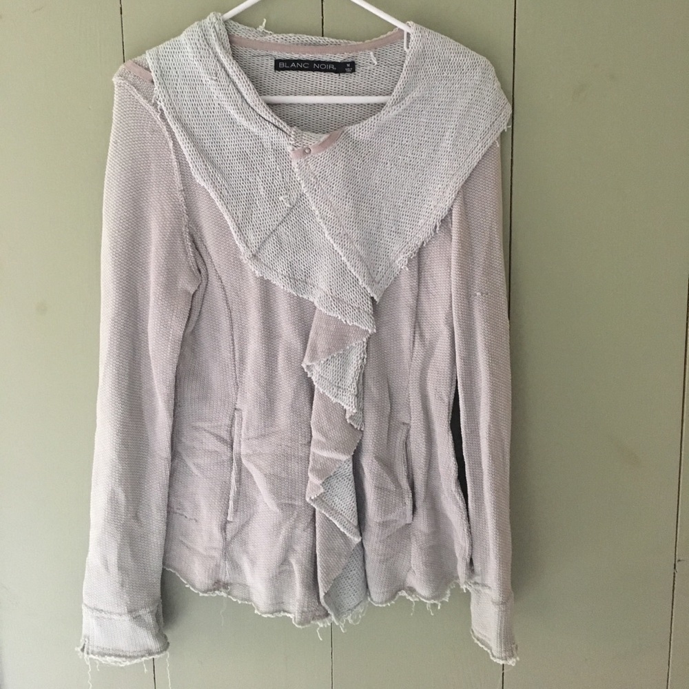 Blanc Noir designer distressed sweater 🙌🏻