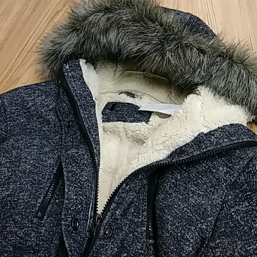 Jacket - Picture 2 of 5