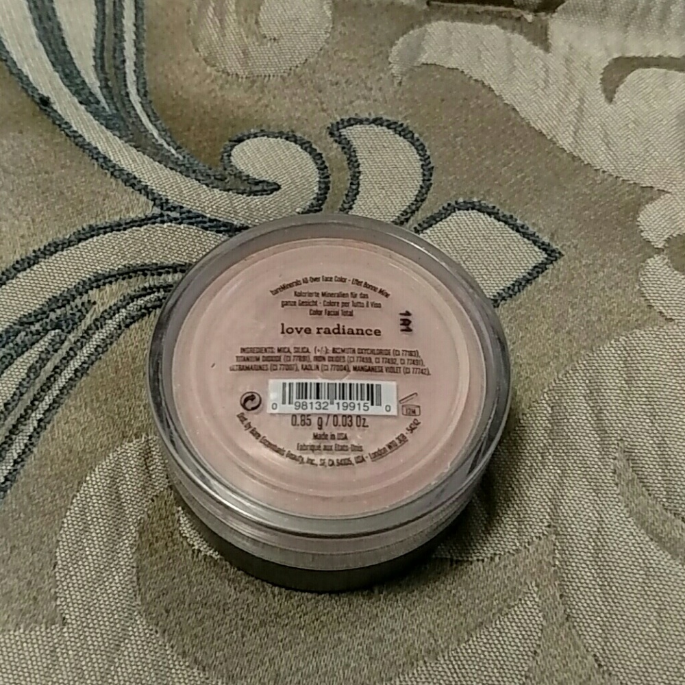 bareMinerals Love Radiance Face Color