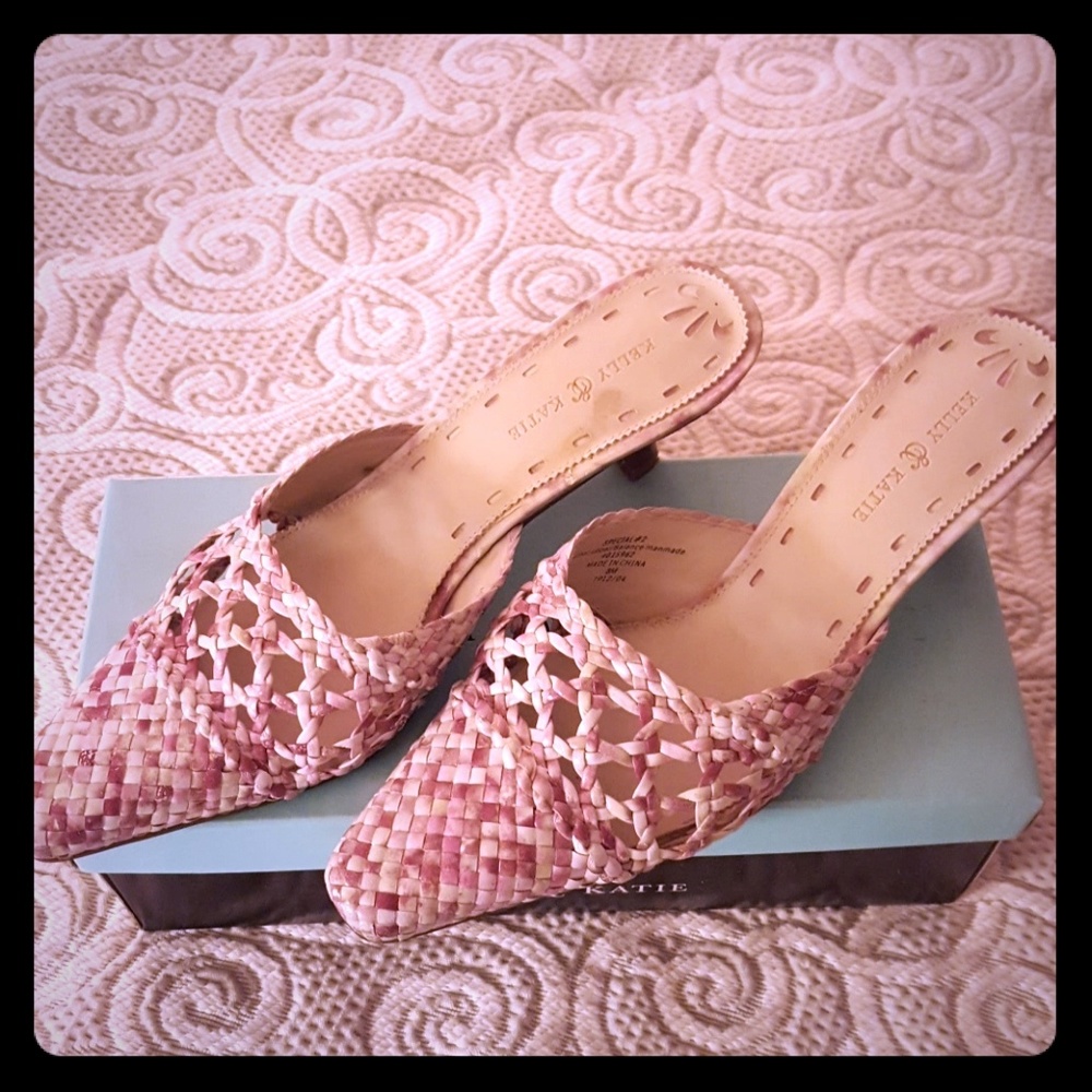 Kelly & Katie braided leather slides