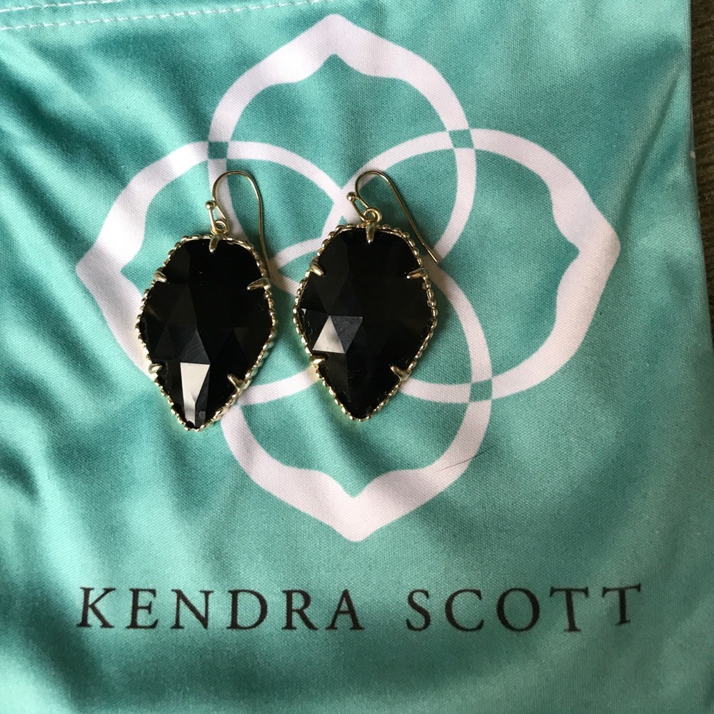 Black Kendra Scott earrings