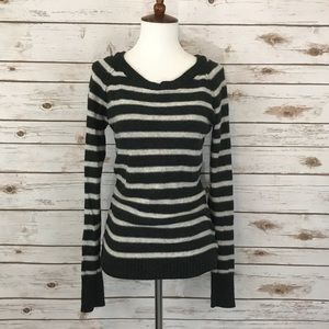 H &M long sleeve sweater