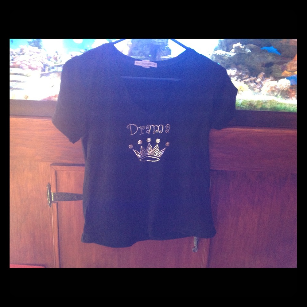 Drama queen T shirt 🎭👑👚=💗💗