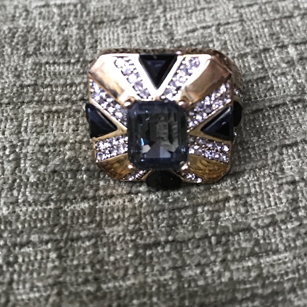 House of Harlow Ring