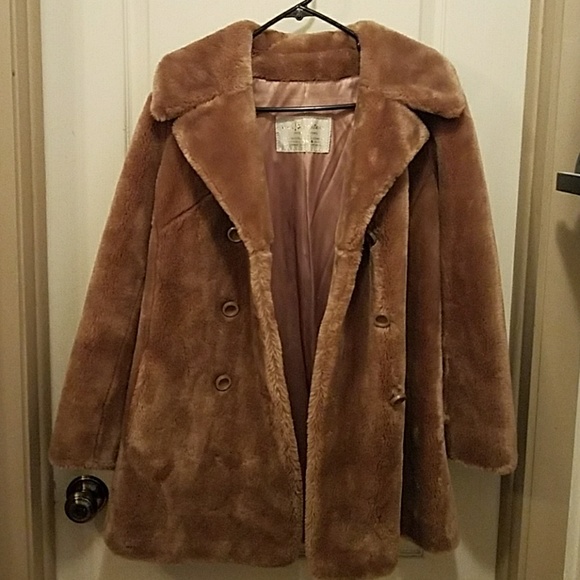 Vintage Borgana faux fur coat - Picture 7 of 7