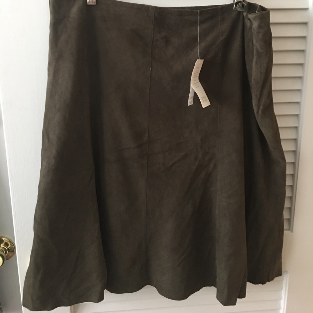 Eileen Fisher NWT Green Suede Skirt XL