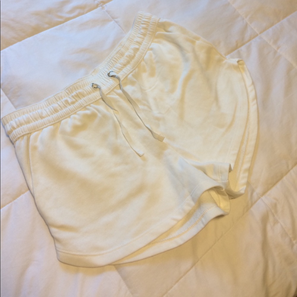White h&m shorts