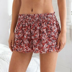 Ruffle short
