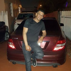 Meet your Posher, Frank antonio