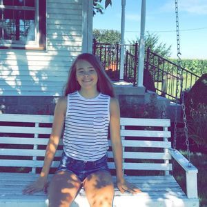 Meet your Posher, Jenna