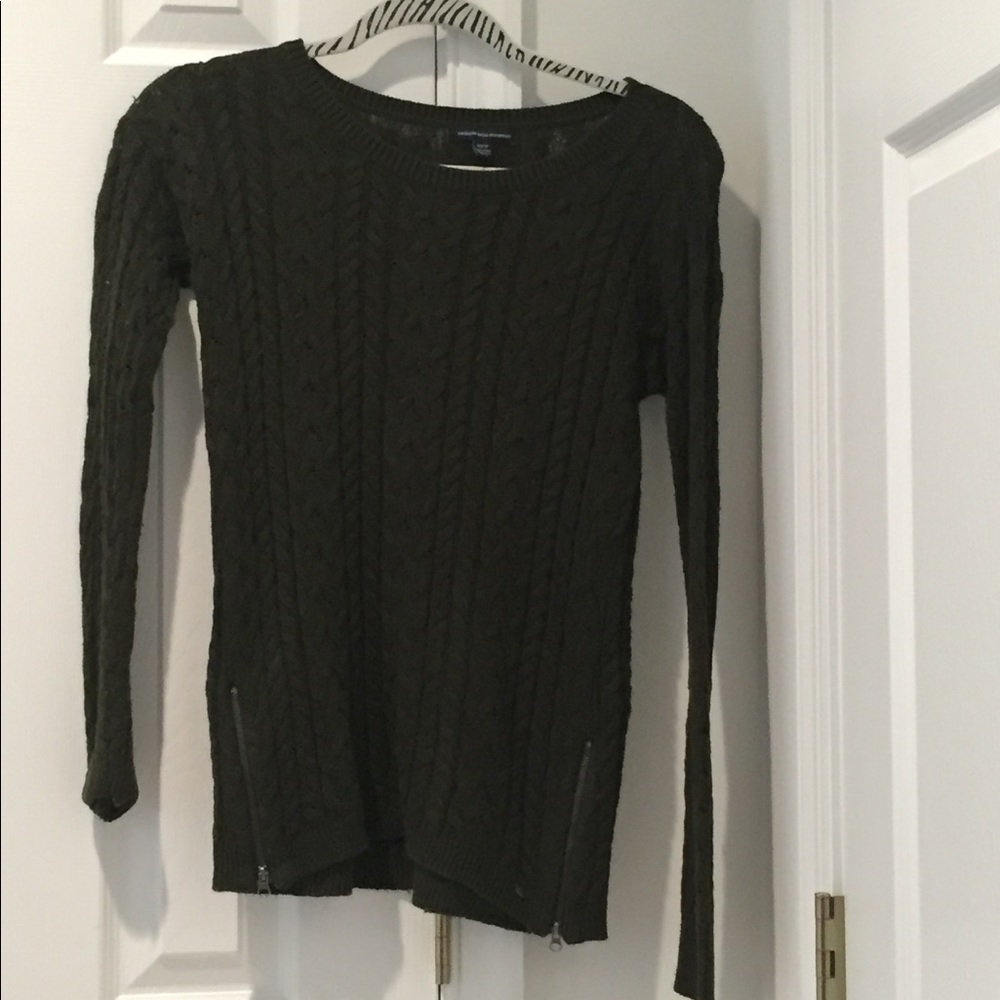 American Eagle Sweaters