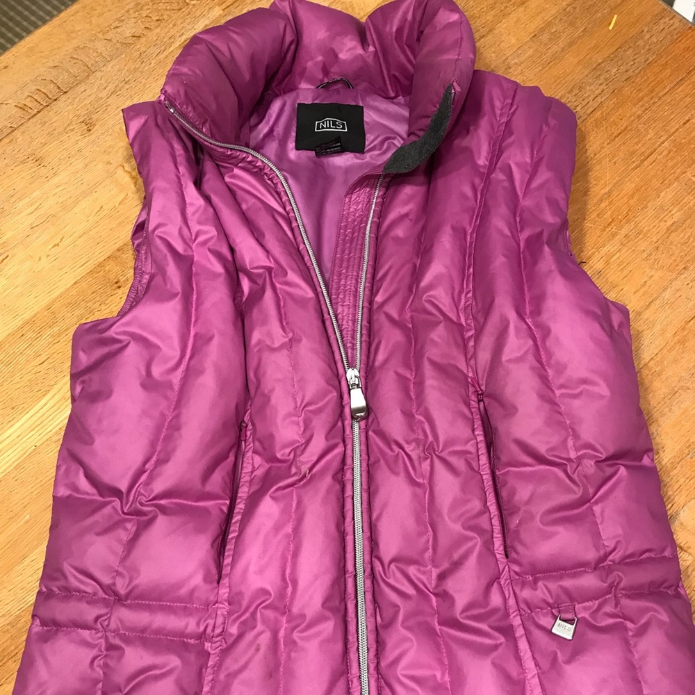 NILS women’s puffer pink vest