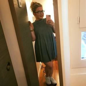 Meet your Posher, Danii