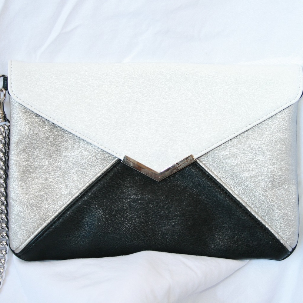 Express Clutch with Chain
