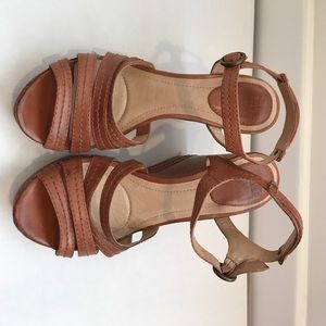 Frye women’s wedge sandals size 7.5