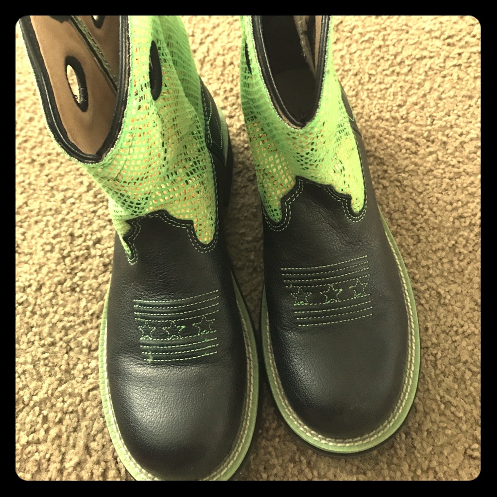 Ariat cowboy boots