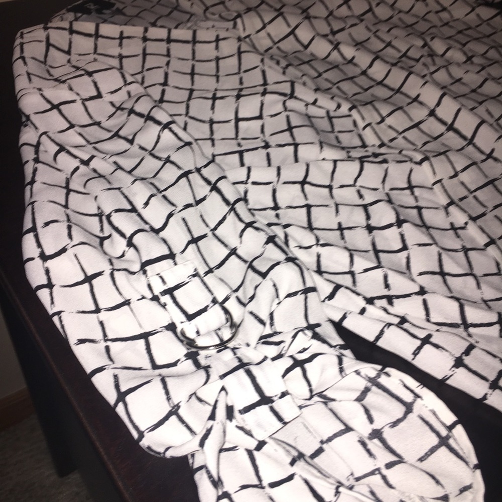 Top - Picture 3 of 5