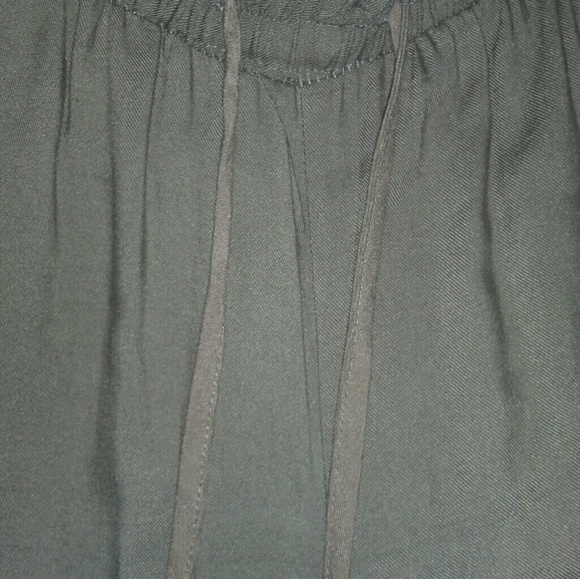 Charlotte Russe + cargo jogger pants - Picture 4 of 8