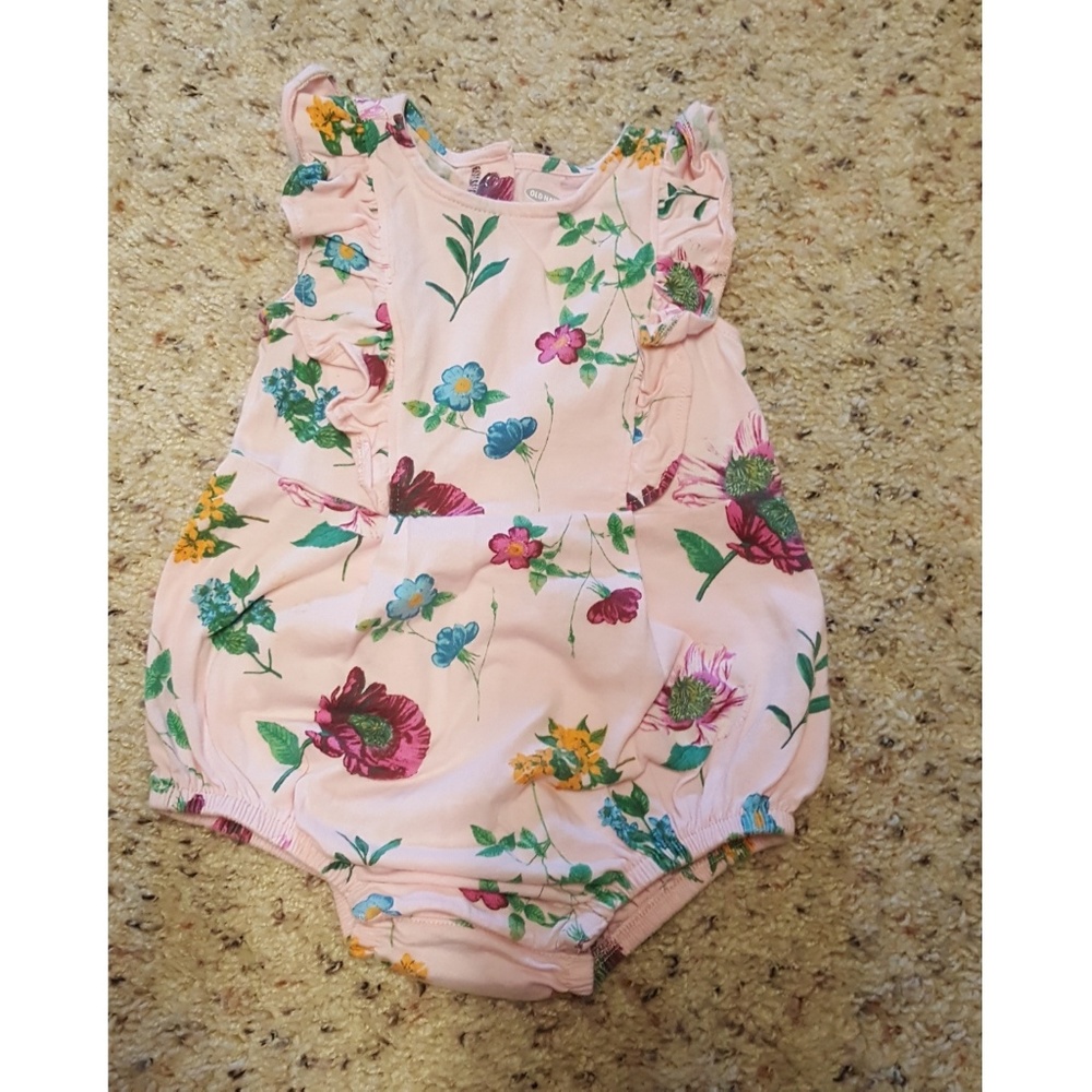 Baby clothes 👶🏽