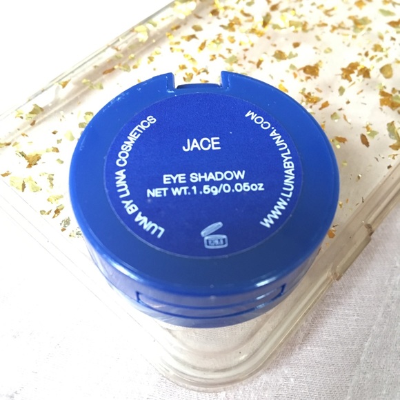 Luna Baked Eyeshadow, Nude Pink Tint,   “Jace” - Picture 5 of 8