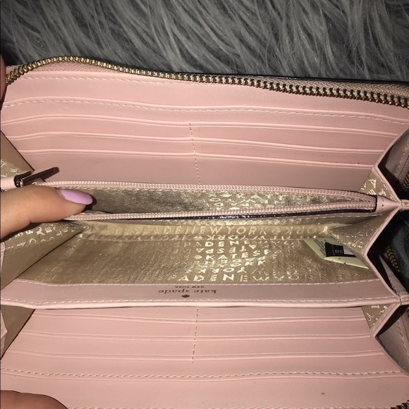 Kate Spade New York - Picture 4 of 6