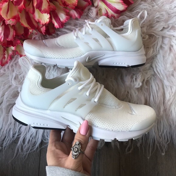 nike presto womens all white
