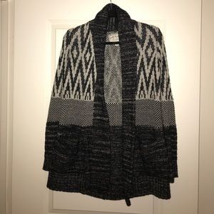 Cozy sweat with pockets!