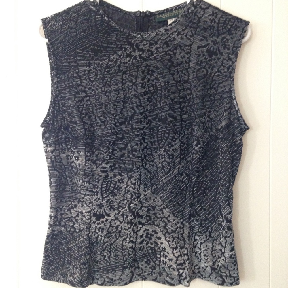 Size 8 soft silver and black blouse top