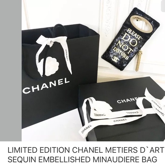 Chanel clutch....please do not..Dare to.... - Picture 2 of 6