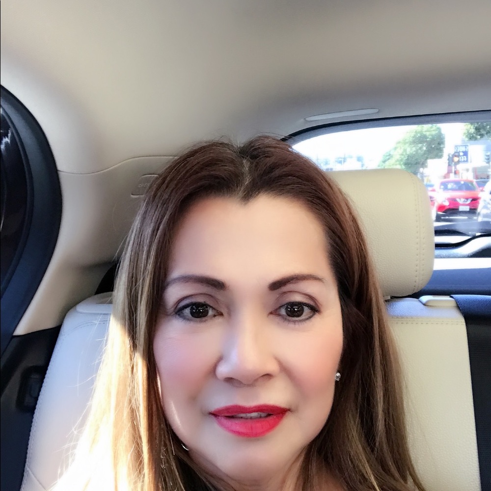 Meet your Posher, Leilani