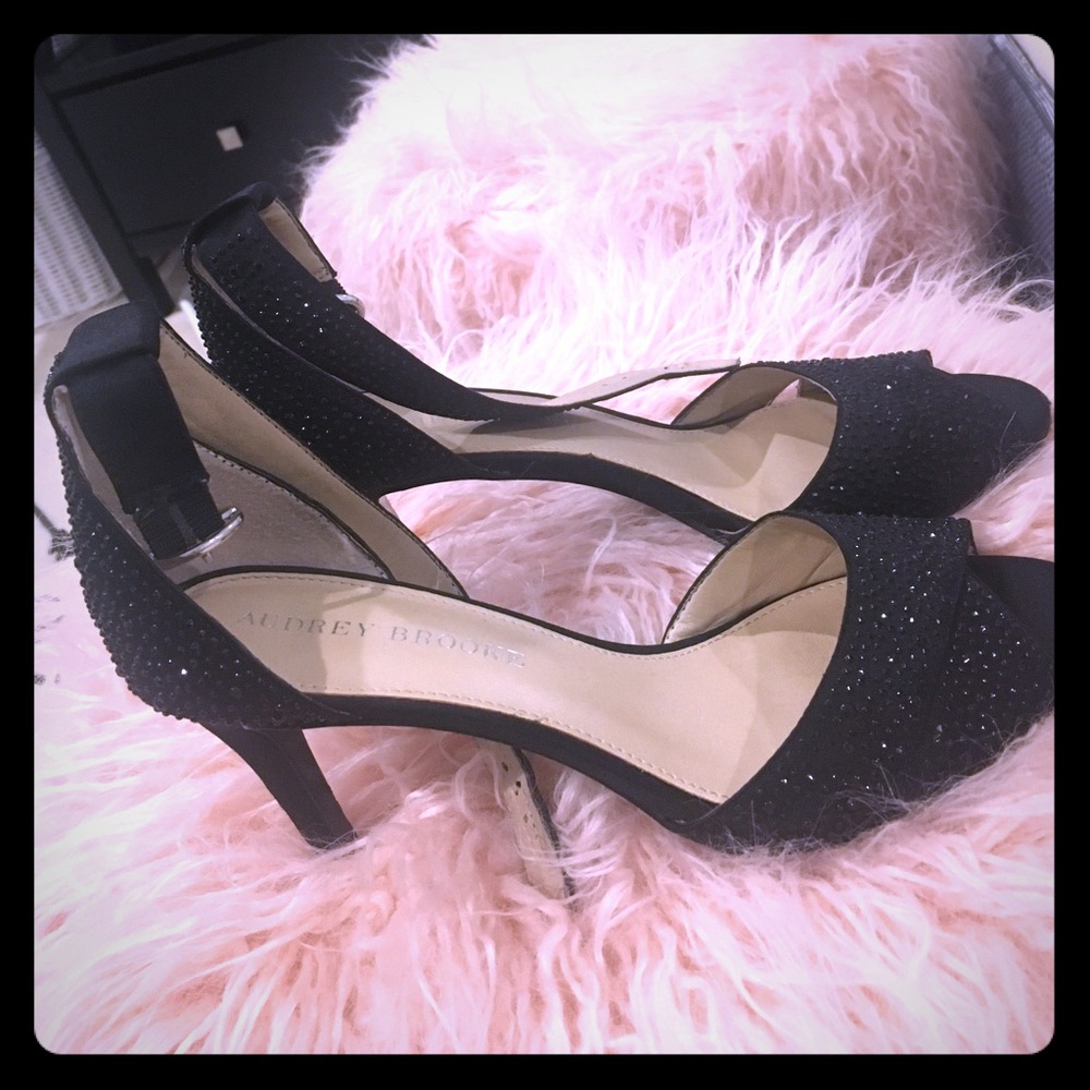 Black Sparkly and sophisticated heels