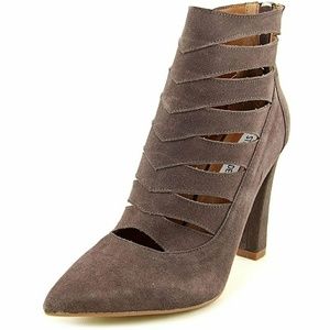 NWOB Steve Madden Cardii Pointed Toe Suede Bootie
