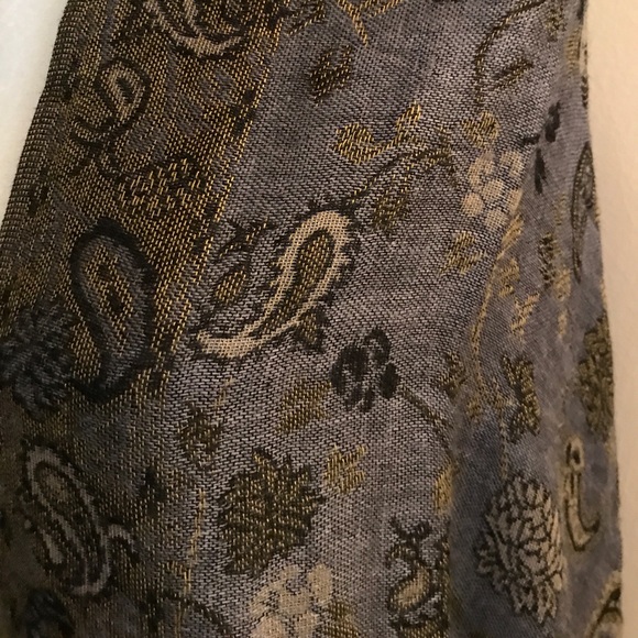 Beautiful tapestry wrap - Picture 6 of 6