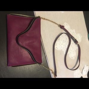 Crossbody bag💰⬇️