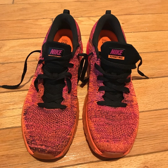 SOLD. Nike Flyknit Max Sz 10 - Picture 4 of 7