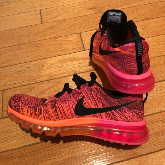 SOLD. Nike Flyknit Max Sz 10 - Picture 3 of 7