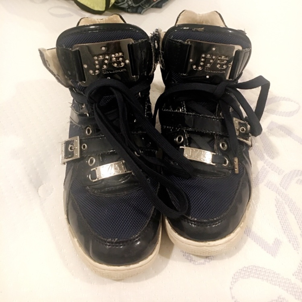 Navy blue hip hop and steer sneakers
