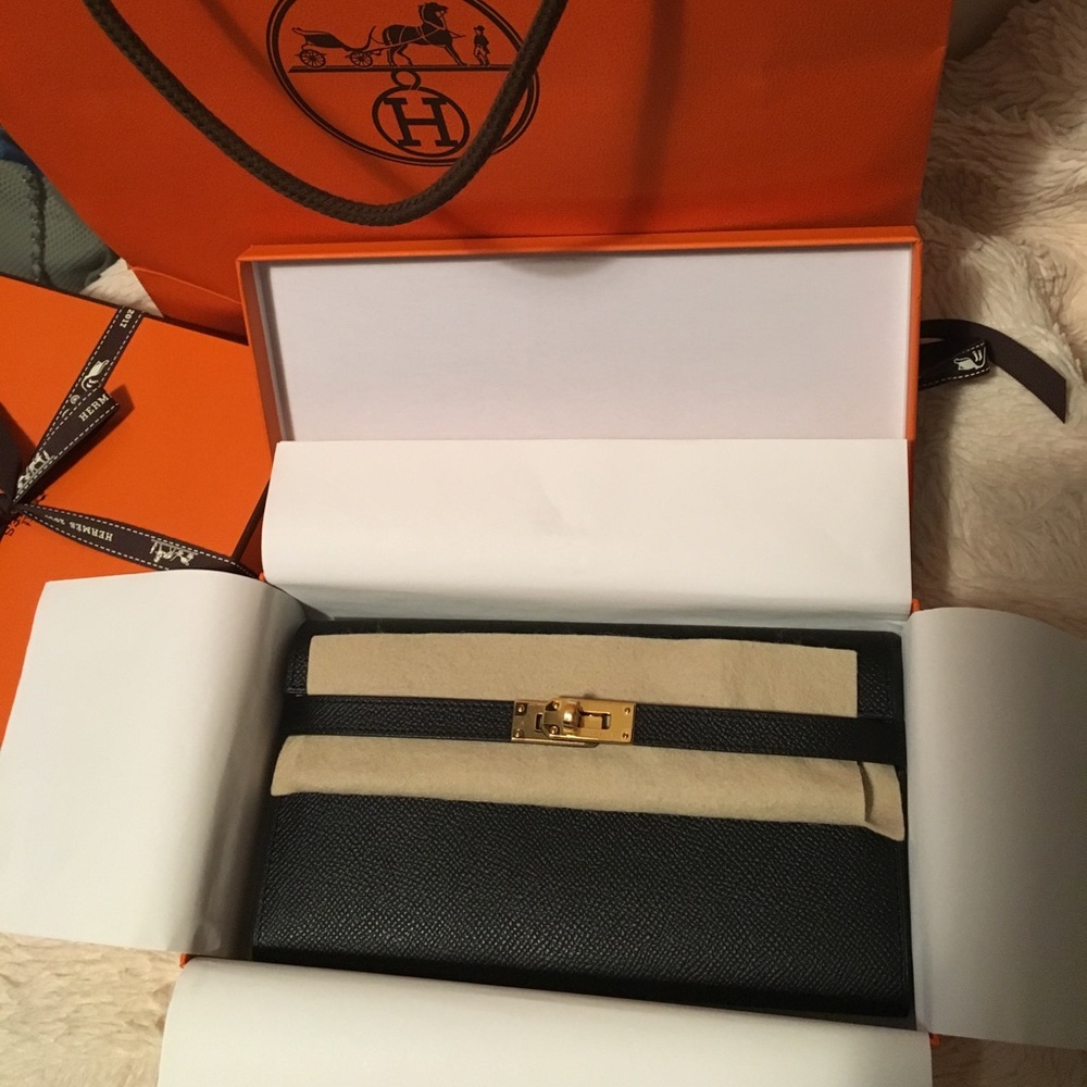 💯Authentic Hermes Kelly Wallet Black and Gold hardware Epsom Leather. - Picture 2 of 4