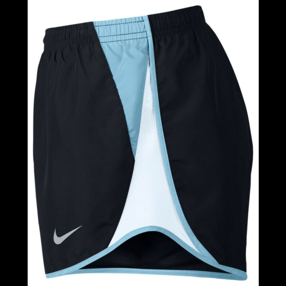 Women's Nike Dry Reflective Running Shorts - Picture 2 of 6