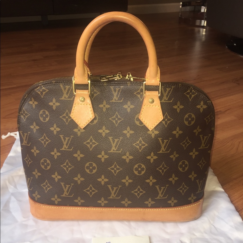 Louis Vuitton Alma Pm