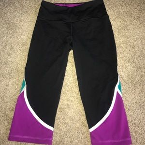 Victoria’s Secret workout capris