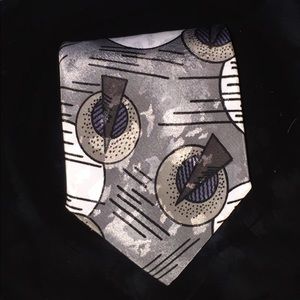 JOHN WEITZ GRAY SILVER BLACK GEOMETRIC NECKTIE TIE