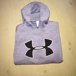 Under armour sweatshirt